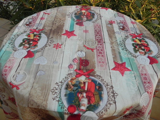 nappe motif père noël sur font écru