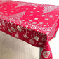 nappe rectangulaire rouge motif argenté noël